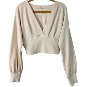 We The Free Sweater Womens Medium Cream Cropped Top Surplice V-Neck Free People